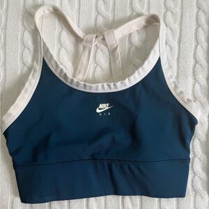 Nike Women's Blue and White Sports Bra